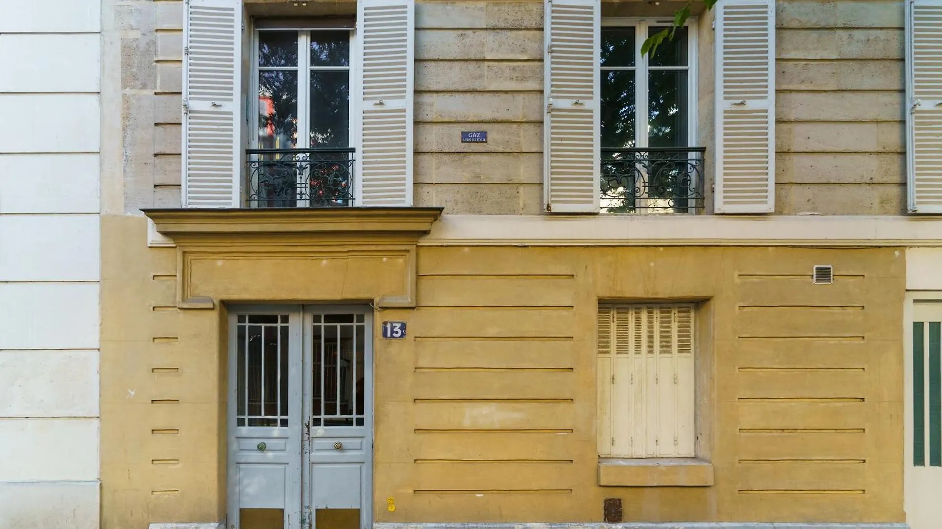 Bright & Serene 1Bd Retreat Canal Saint-Martin Paris